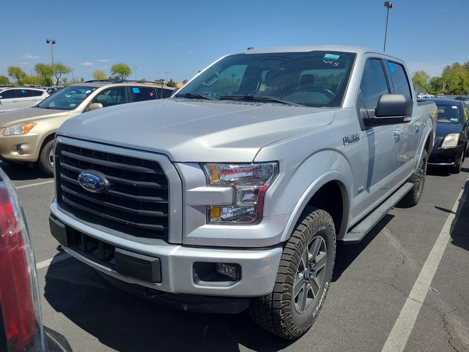 2016 Ford F-150 4WD Supercrew 145" XLT